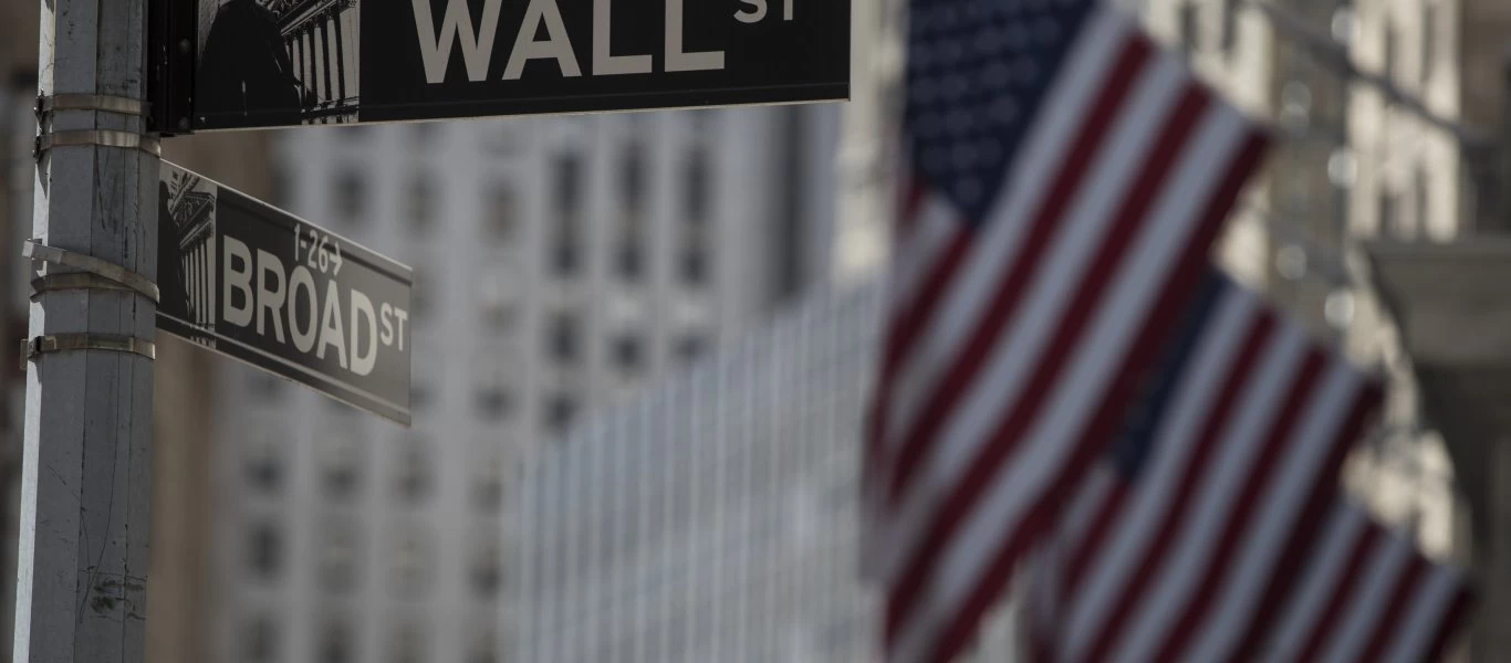 Wall Street: Η χειρότερη εβδομάδα από τον Μάρτιο - Οι επενδυτές «τρέμουν» μία νίκη του Τζ.Μπάιντεν